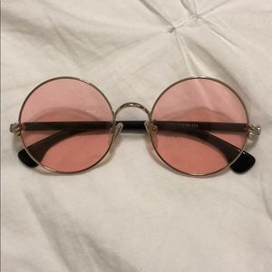 Pink tinted circle sunnies